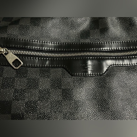 Louis Vuitton Damier Graphite Mick MM - Picture 3 of 9